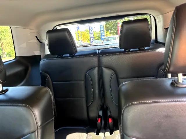 Photo of 2019 White Frost Tricoat GMC Acadia