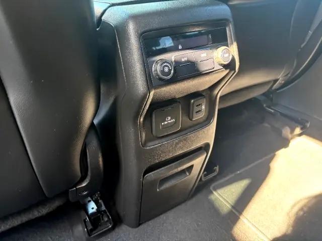 Photo of 2019 White Frost Tricoat GMC Acadia