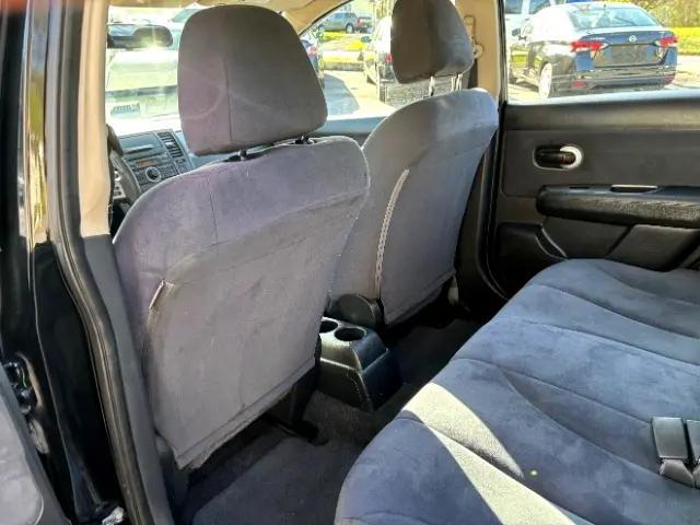 Photo of 2008 Super Black Metallic Nissan Versa
