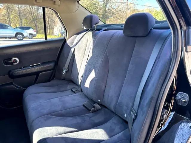 Photo of 2008 Super Black Metallic Nissan Versa