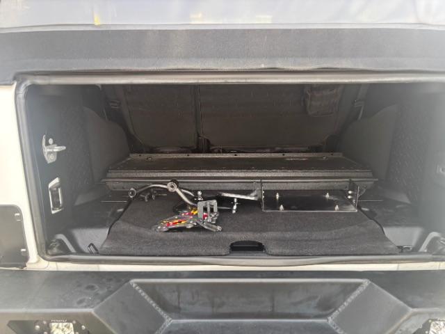 Photo of 2014 Bright White Clearcoat Jeep Wrangler Unlimited
