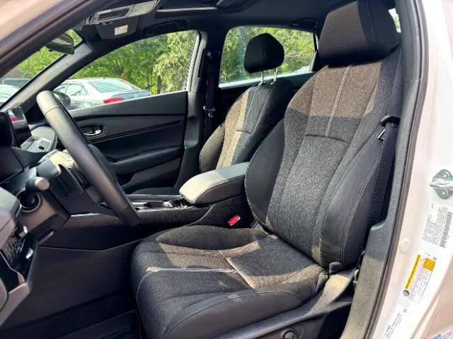 Photo of 2024 Platinum White Pearl Honda Accord Hybrid