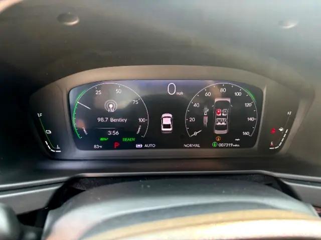Photo of 2024 Platinum White Pearl Honda Accord Hybrid
