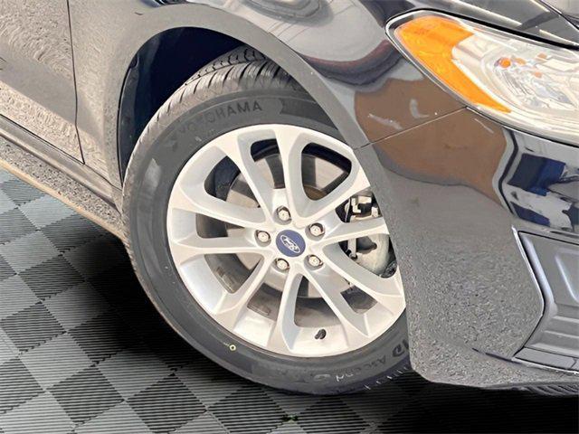 Photo of 2019 Agate Black Ford Fusion