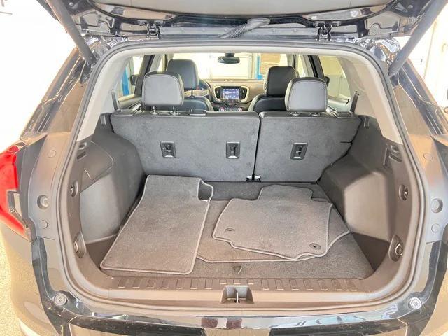Photo of 2024 Ebony Twilight Metallic GMC Terrain