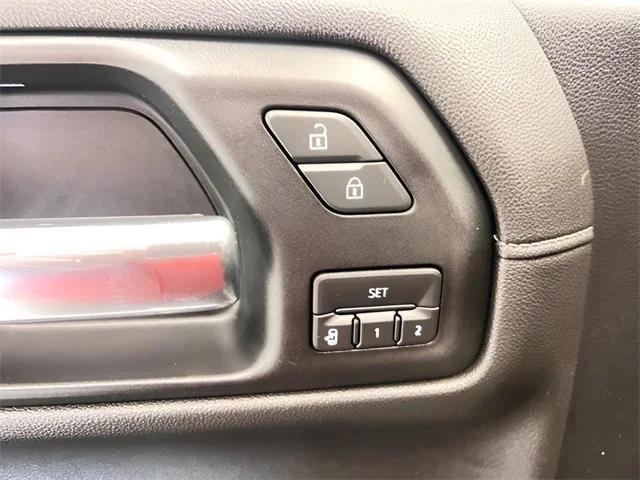Photo of 2019 Onyx Black GMC Sierra 1500