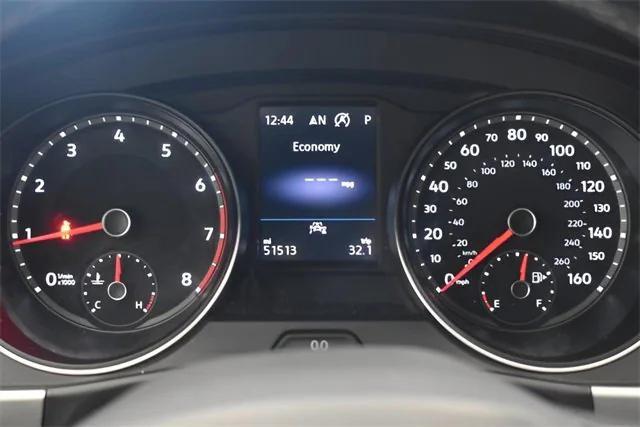 Photo of 2021 Deep Black Pearl Effect Volkswagen Atlas Cross Sport