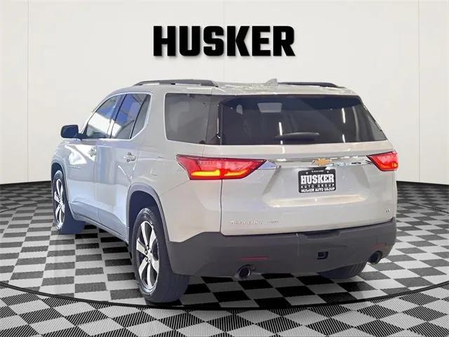 Photo of 2019 Silver Ice Metallic Chevrolet Traverse