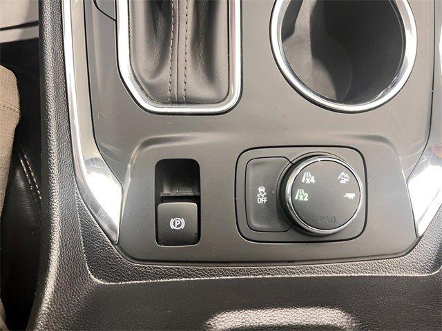 Photo of 2019 Silver Ice Metallic Chevrolet Traverse