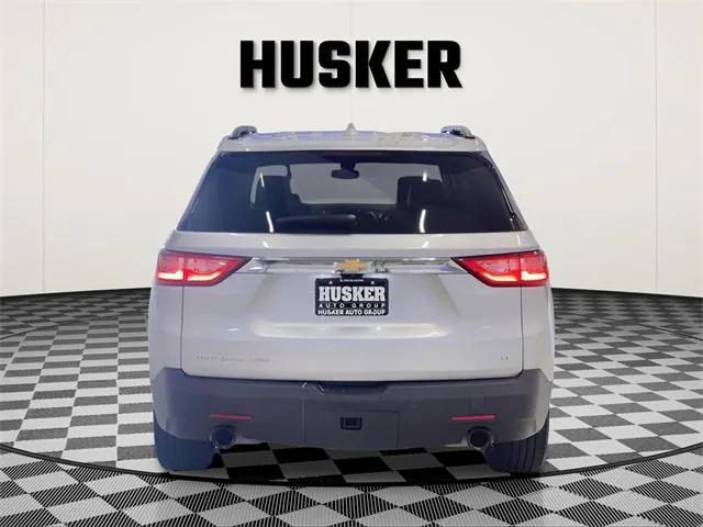 Photo of 2019 Silver Ice Metallic Chevrolet Traverse