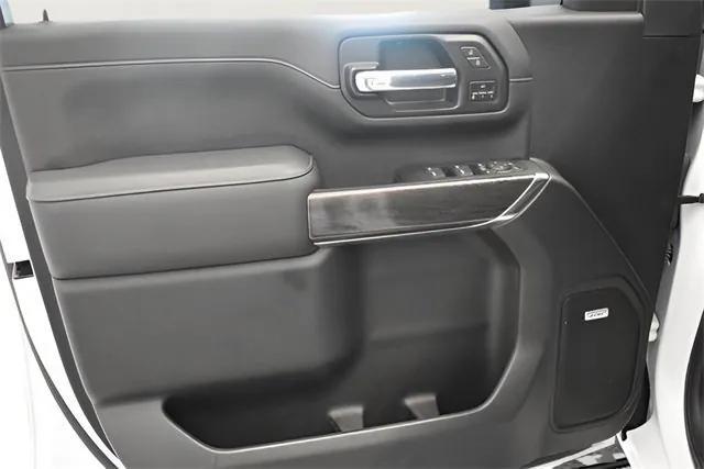 Photo of 2023 Summit White Chevrolet Silverado 2500