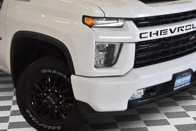 Photo of 2023 Summit White Chevrolet Silverado 2500