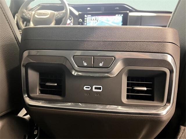 Photo of 2025 White Frost Tricoat GMC Sierra 1500