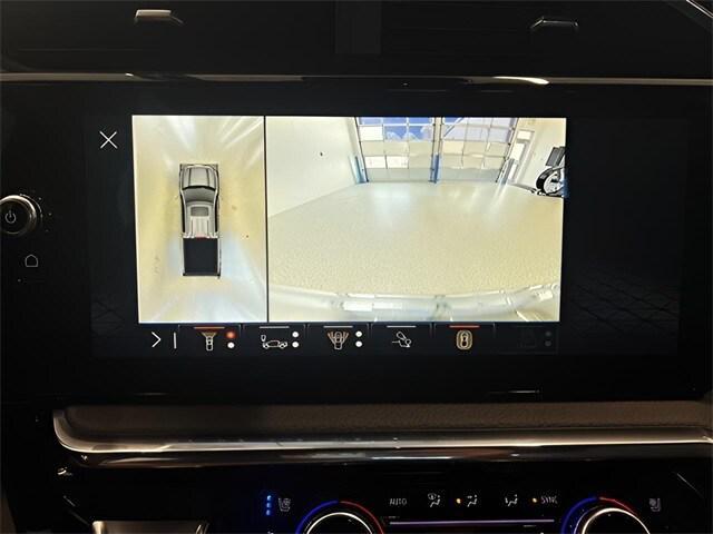 Photo of 2025 White Frost Tricoat GMC Sierra 1500