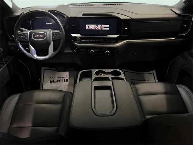 Photo of 2024 Onyx Black GMC Sierra 2500