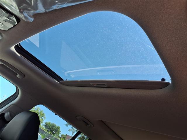 Photo of 2026 Shimmering Silver Pearl Hyundai SANTA FE