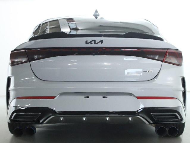 Photo of 2023 Wolf Gray Kia K5