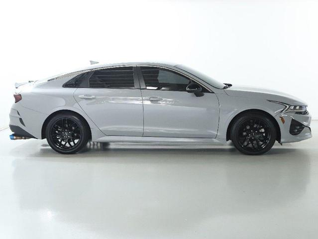 Photo of 2023 Wolf Gray Kia K5