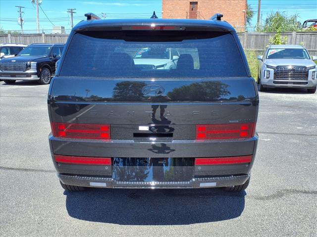 Photo of 2026 Phantom Black Hyundai SANTA FE HEV