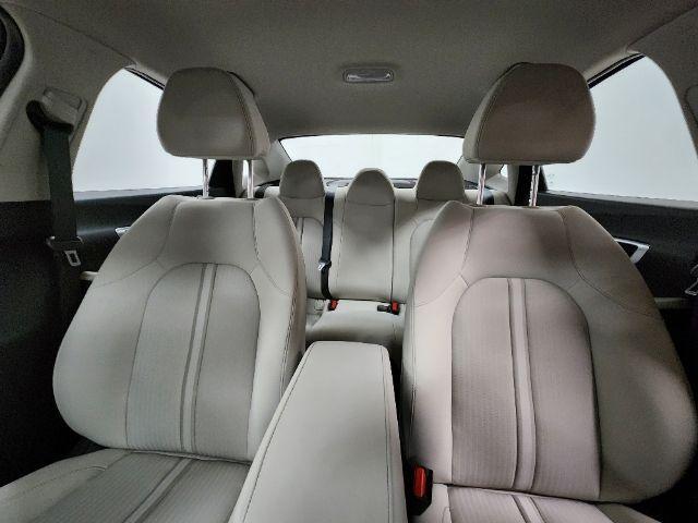 Photo of 2023 Red Hyundai SONATA Hybrid