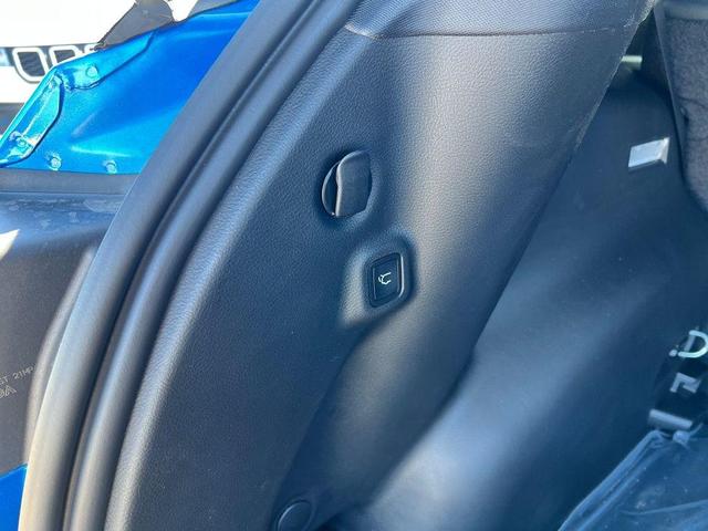 Photo of 2025 Hydro Blue Pearlcoat Jeep Compass