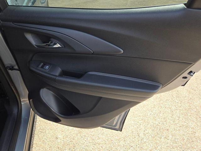 Photo of 2025 Sterling Gray Metallic Chevrolet Trailblazer