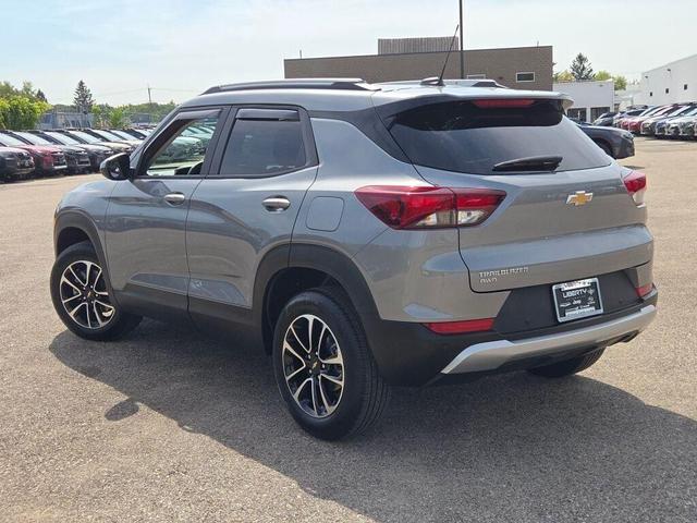 Photo of 2025 Sterling Gray Metallic Chevrolet Trailblazer