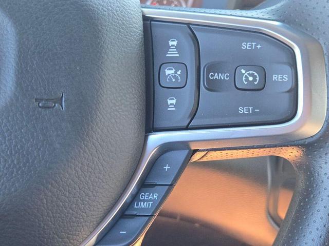 Photo of 2025 Bright White Clearcoat RAM 2500