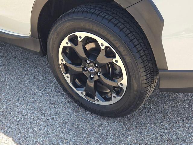 Photo of 2023 Crystal White Pearl Subaru Crosstrek