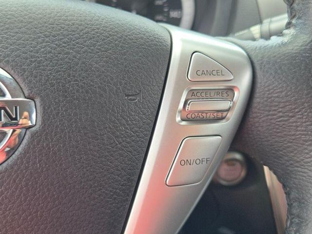 Photo of 2013 Metallic Blue Nissan Sentra