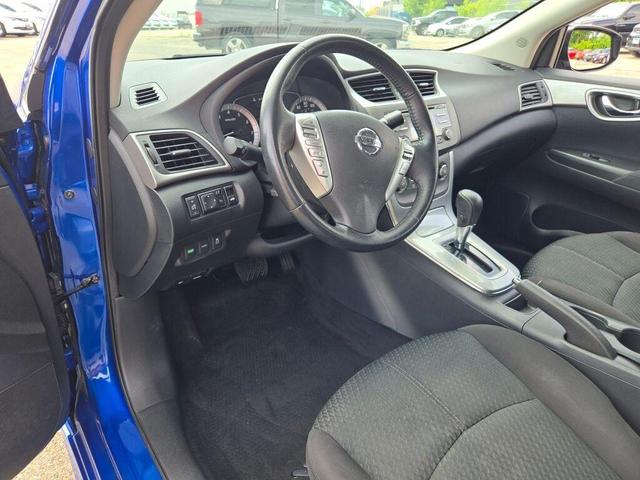 Photo of 2013 Metallic Blue Nissan Sentra