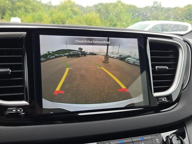 Photo of 2026 PW7 Chrysler Voyager