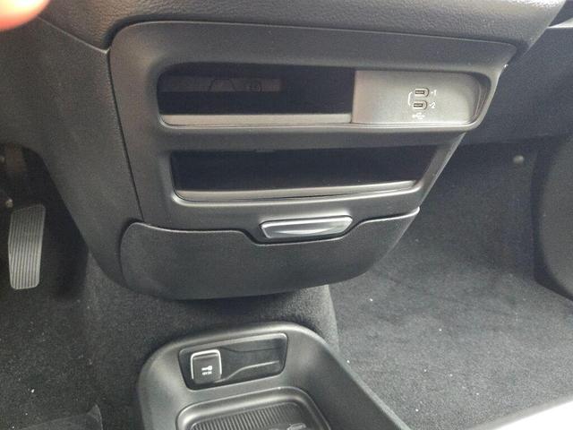 Photo of 2026 PW7 Chrysler Voyager