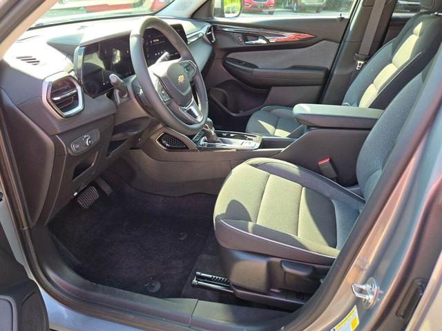 Photo of 2024 Sterling Gray Metallic Chevrolet Trailblazer