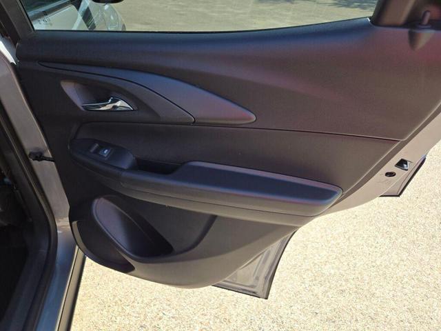 Photo of 2024 Sterling Gray Metallic Chevrolet Trailblazer