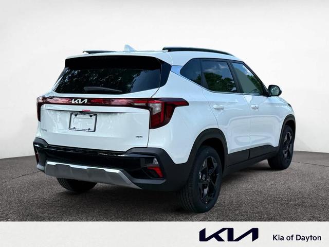 Photo of 2026 Snow White Pearl Kia Seltos