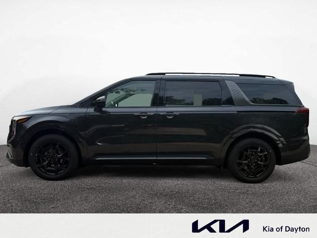 Photo of 2026 Metal Kia Carnival Hybrid