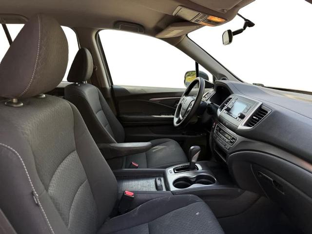 Photo of 2019 Lunar Silver Metallic Honda Ridgeline