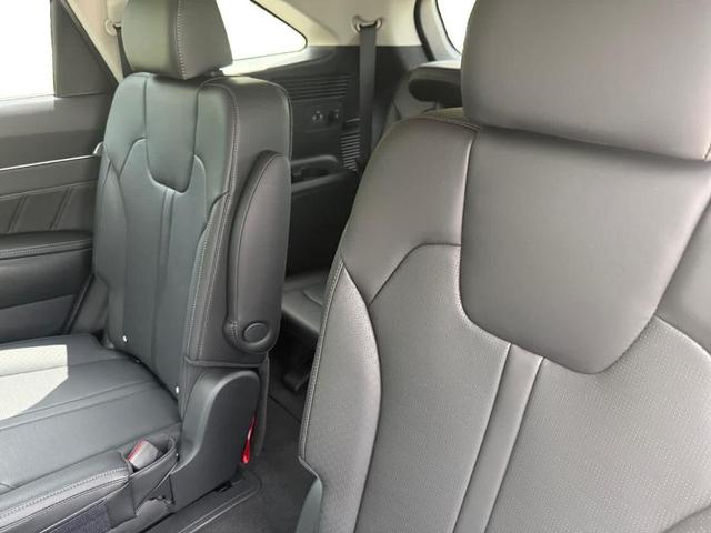 Photo of 2025 Everlasting Silver Kia Sorento