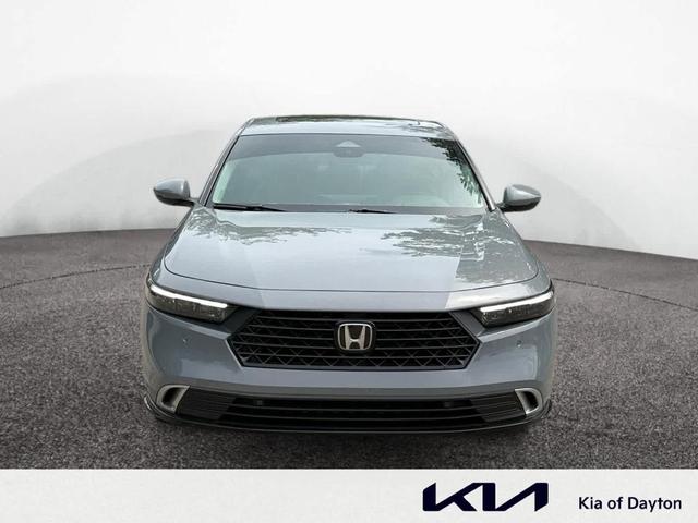 Photo of 2025 Urban Gray Pearl Honda Accord Hybrid