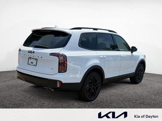 Photo of 2025 Glacier White Kia Telluride