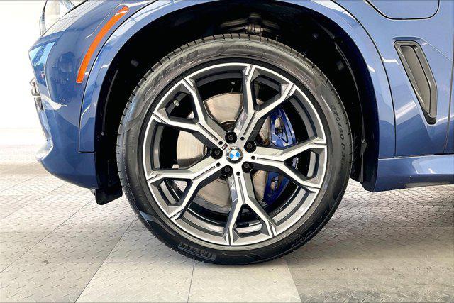 Photo of 2021 Phytonic Blue Metallic BMW X5 PHEV