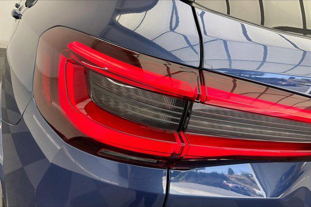 Photo of 2021 Phytonic Blue Metallic BMW X5 PHEV