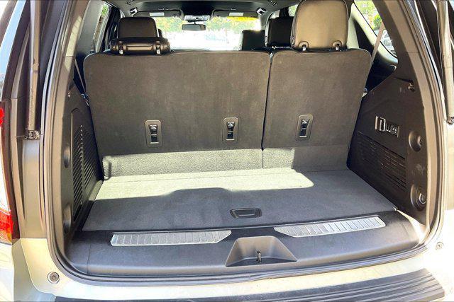 Photo of 2023 Sterling Metallic GMC Yukon