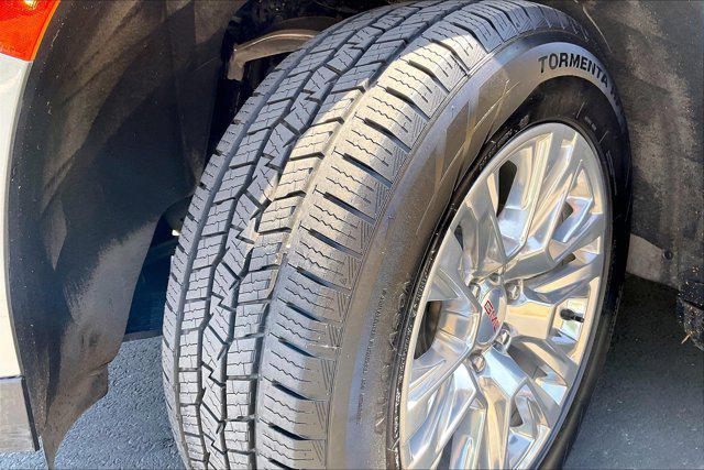 Photo of 2023 Sterling Metallic GMC Yukon
