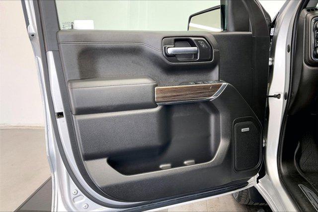 Photo of 2020 Silver Ice Metallic Chevrolet Silverado 1500