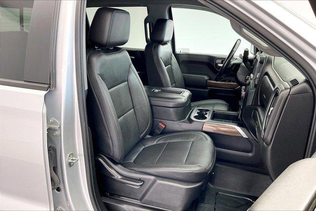 Photo of 2020 Silver Ice Metallic Chevrolet Silverado 1500