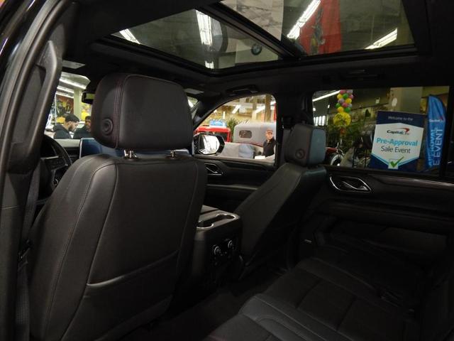 Photo of 2024 Black Chevrolet Suburban