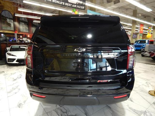 Photo of 2024 Black Chevrolet Suburban