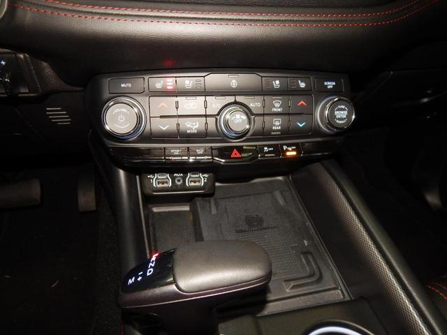 Photo of 2024 Destroyer Gray Clearcoat Dodge Durango